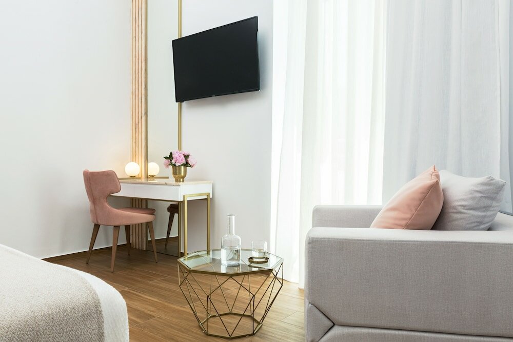 Фото Mirabile Luxury Suites