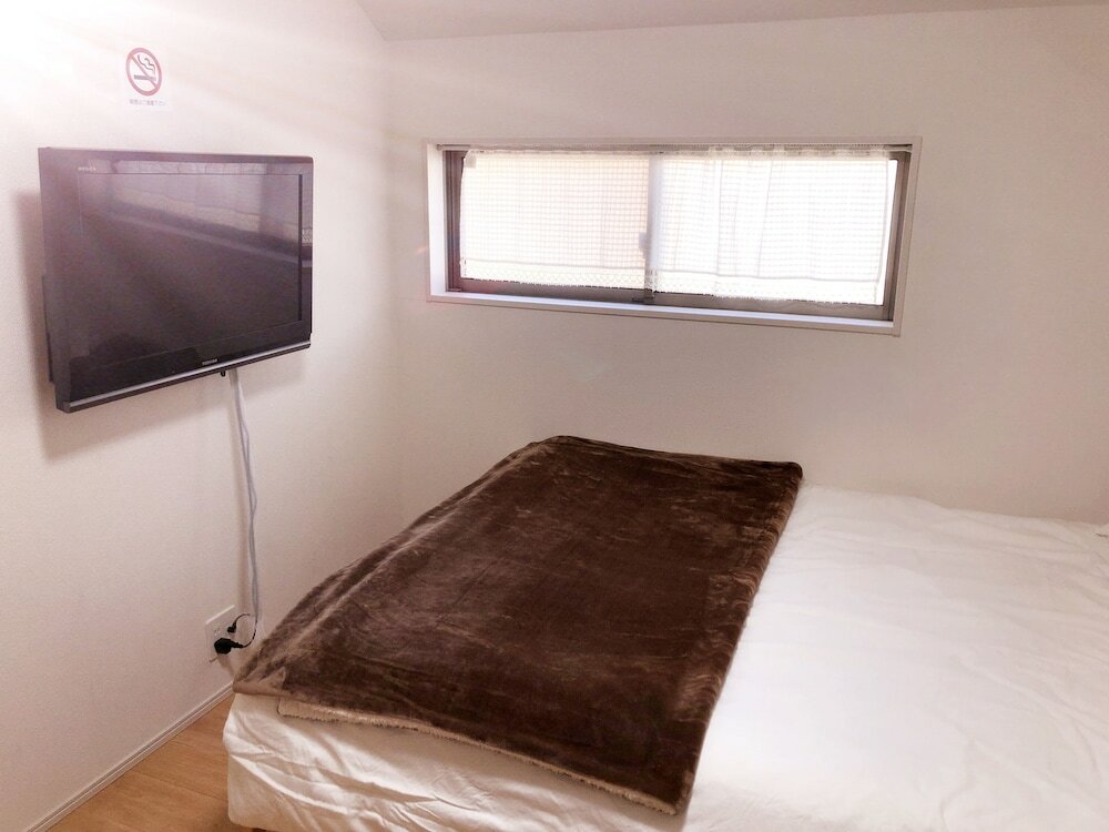 Фото Tokyo Toneri Garden House-Stay