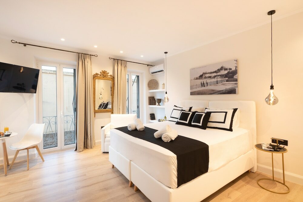 Фото Porta Reale Suite by CorfuEscapes