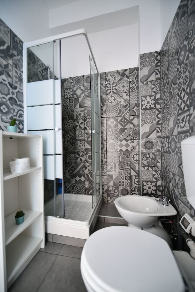 Фото Queen Vatican