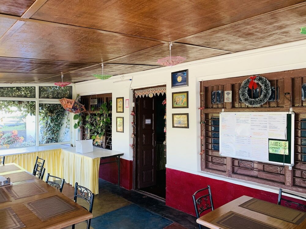 Фото Tatva Bir Tents and Hotel