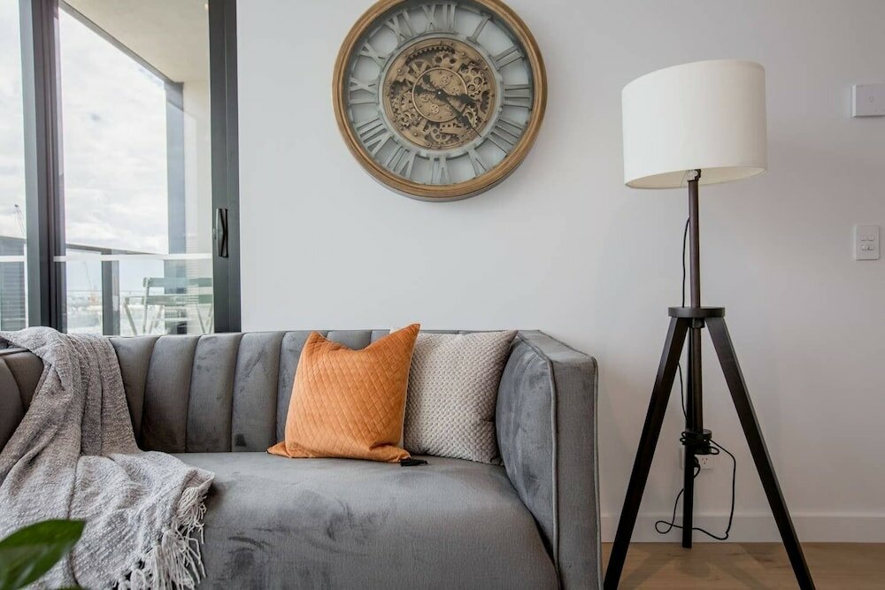 Фото Delightful 2br Riverview@docklands