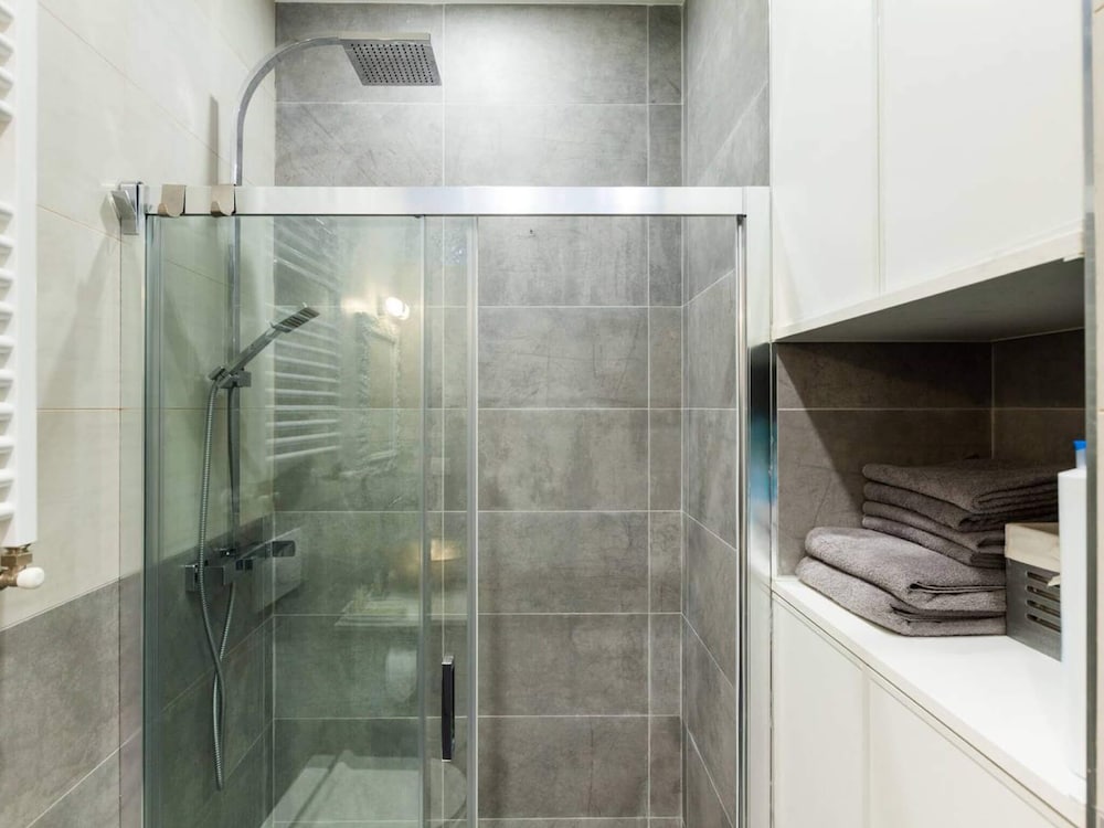 Фото Monolocale Milano Centro-Linate Moderno e Confortevole