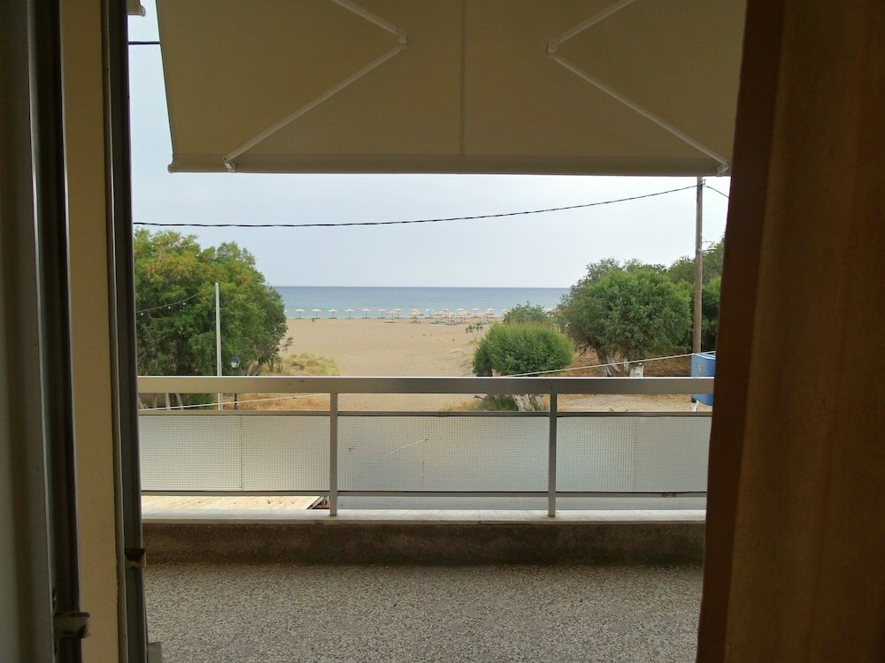 Фото Neapolis Rooms & Apartments