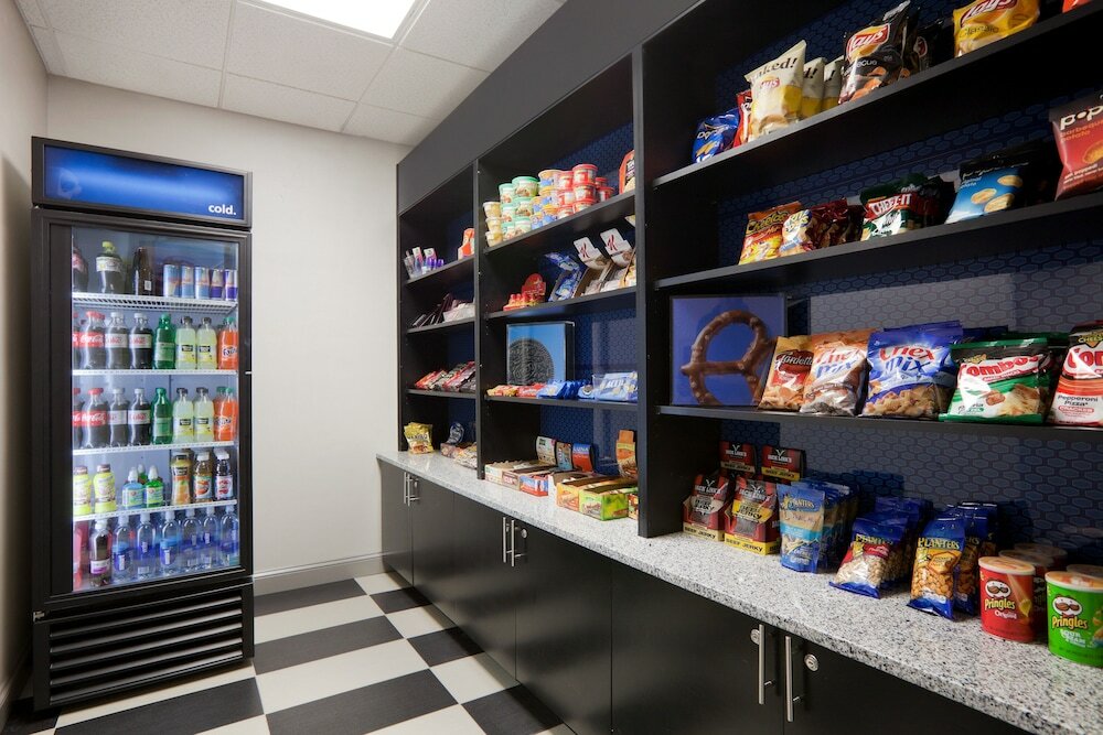 Фото Hampton Inn & Suites DuPont