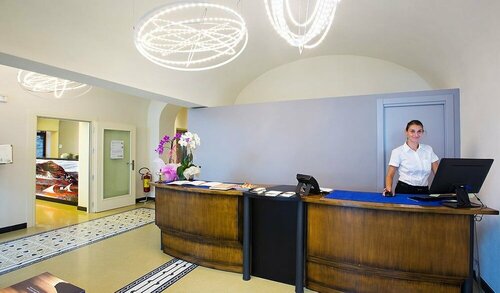 Внешний вид отеля San Pietro Palace Hotel в Финале-Лигуре, фото 3