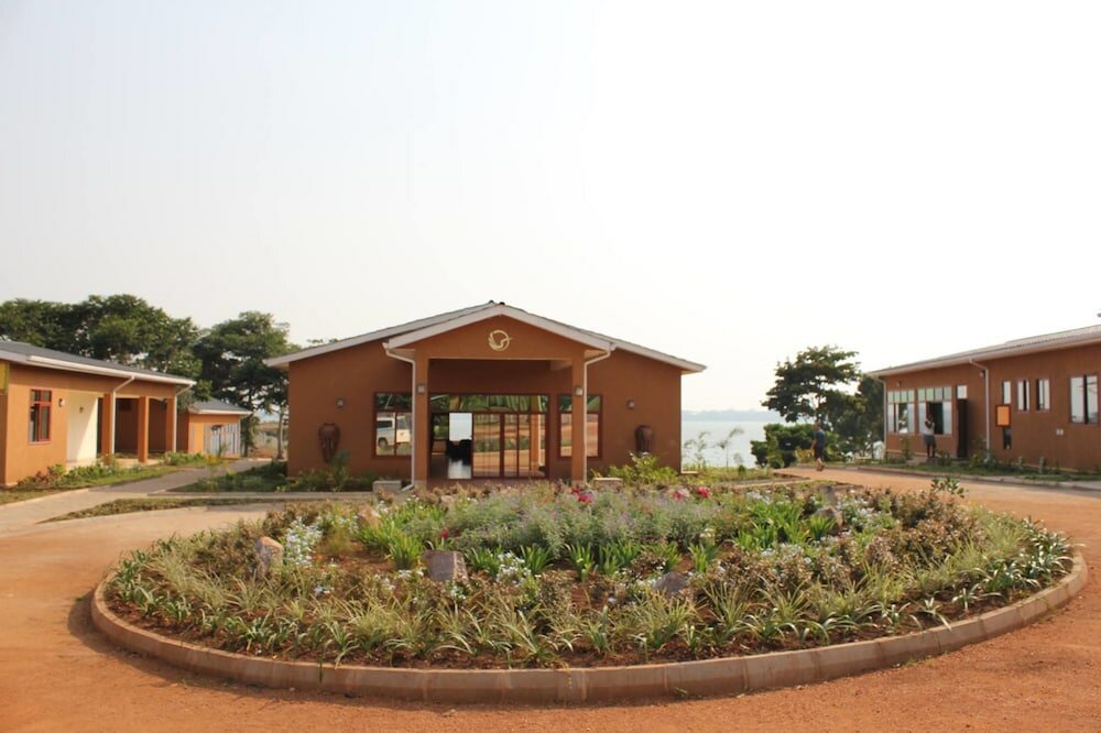 Фото Nyange Resort and Marina