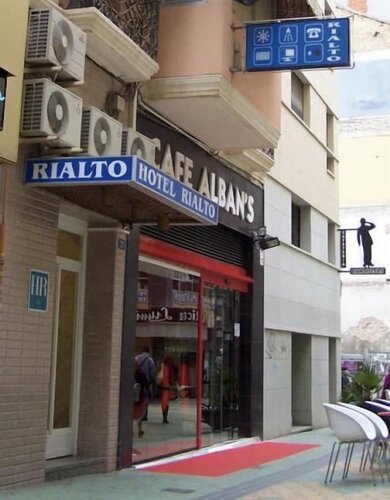 Гостиница Hotel Rialto в Аликанте