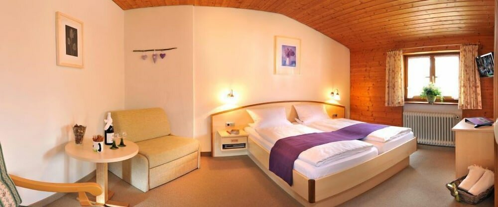 Фото Gästehaus Enzianhof Hotel garni