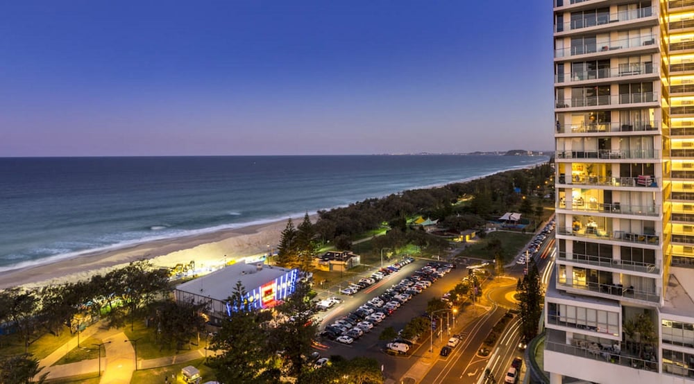 Фото South Pacific Plaza