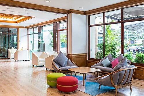 Гостиница V Residence Chiangmai в Чиангмае