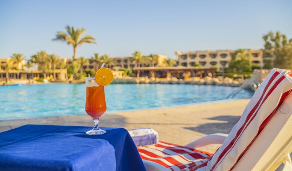 Фото Blend Elphistone Resort