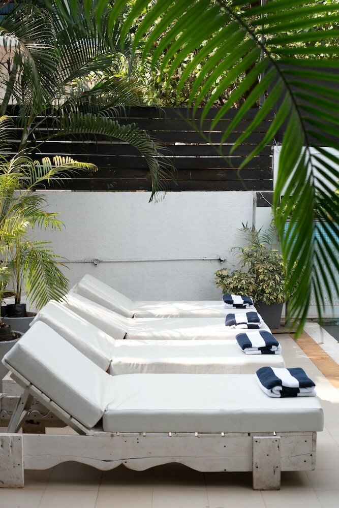 Фото Living Room by Seasons Hotels