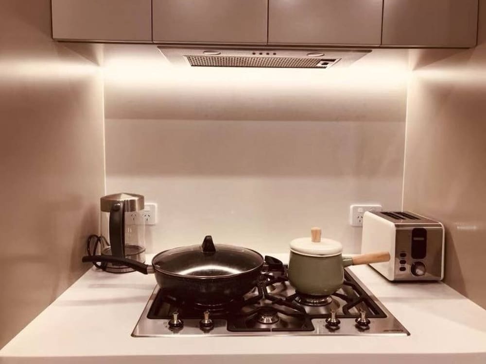 Фото Luxury Skyrise 2bed2bath Apt in Olympic Park