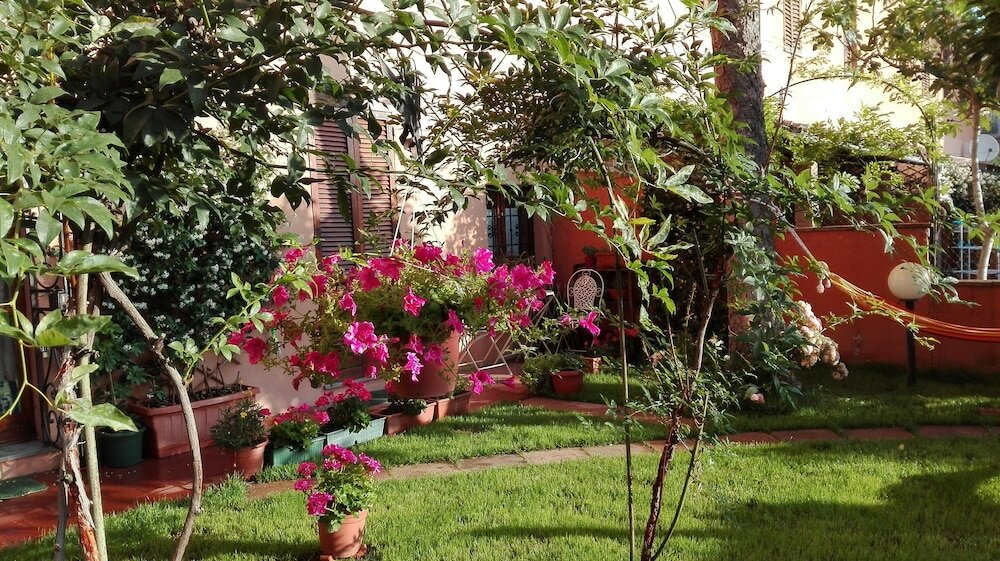 Фото B&b Al Giardino di Alice