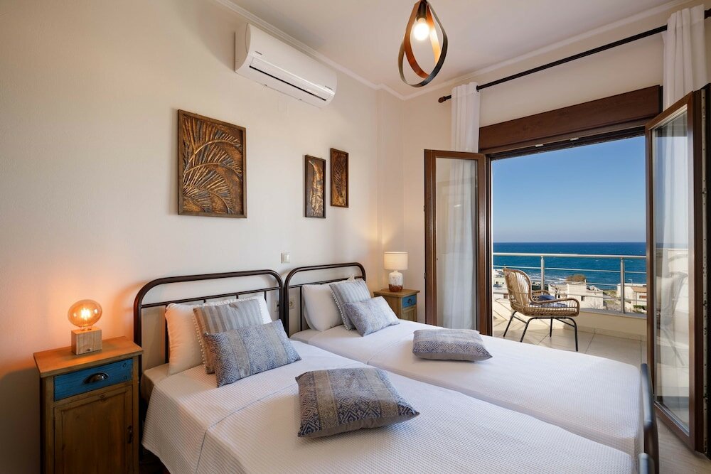 Фото Sky Hill - Holiday Apartments