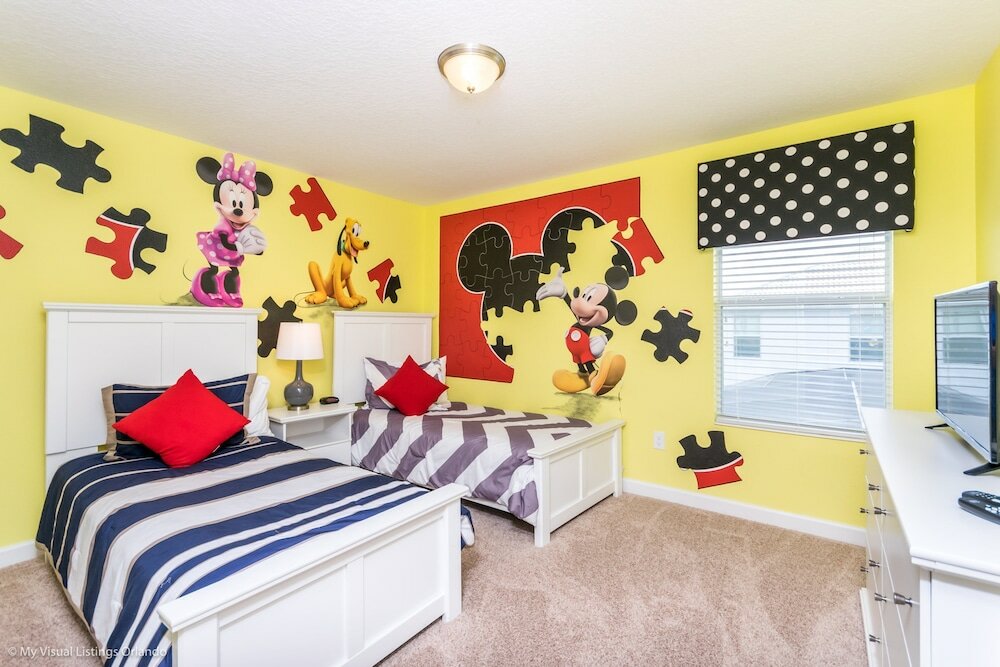 Фото 6 Bed 5 Bath Villa with Games, Pool & SPA