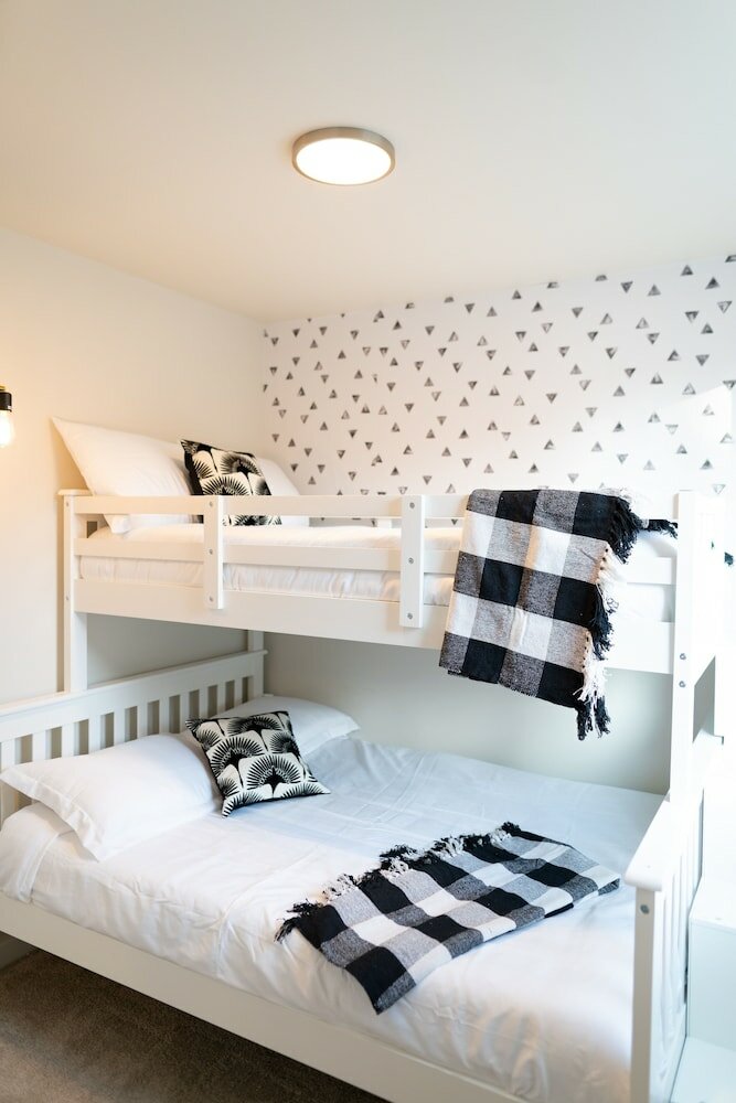 Фото Sky Mark Lux 1 - Modern Elegance In Downtown Seattle