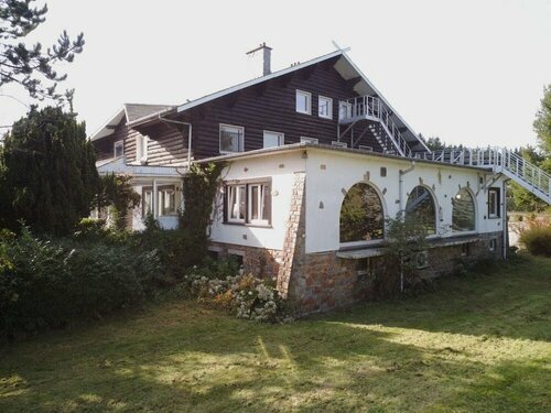 Гостиница Spacious Holiday Home in Vielsalm near Baraque de Fraiture