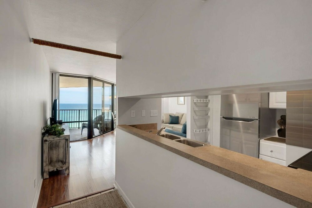 Фото Sunbird Beach Resort 1211 E