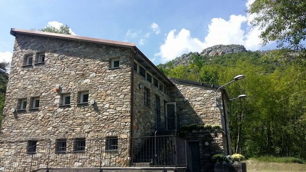 Фото Rifugio Escursionistico Cascina Porro