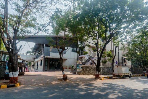 Гостиница Oyo 26750 Vashi Gymkhana
