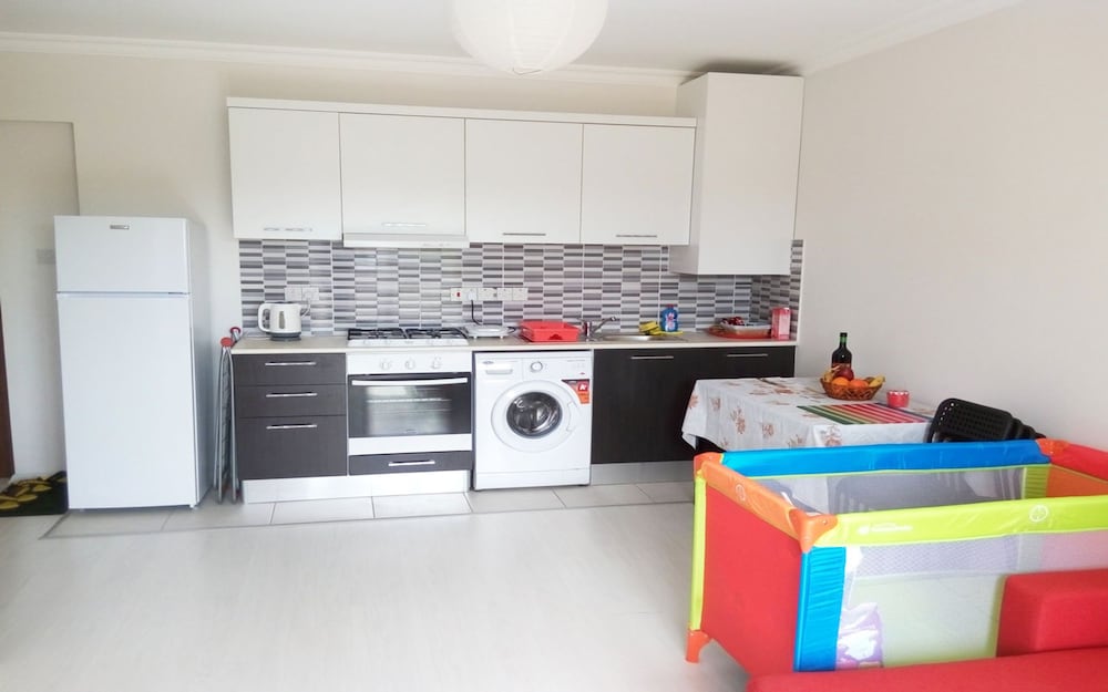 Фото Studio with Pool View at Longbeach