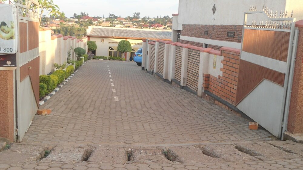 Фото Airport luxury motel