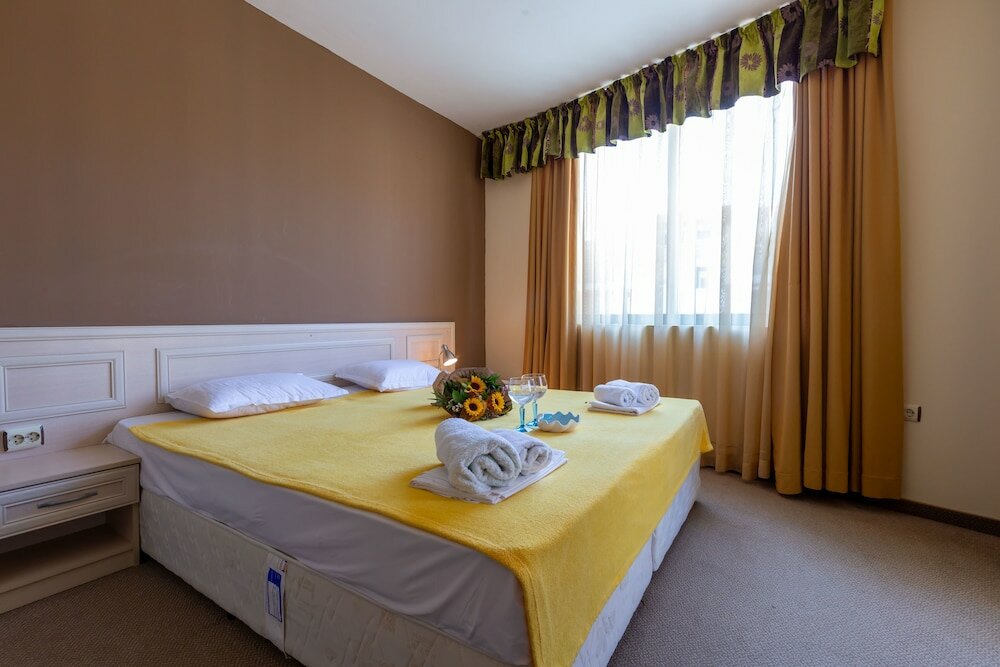 Фото Beach Family Apartment