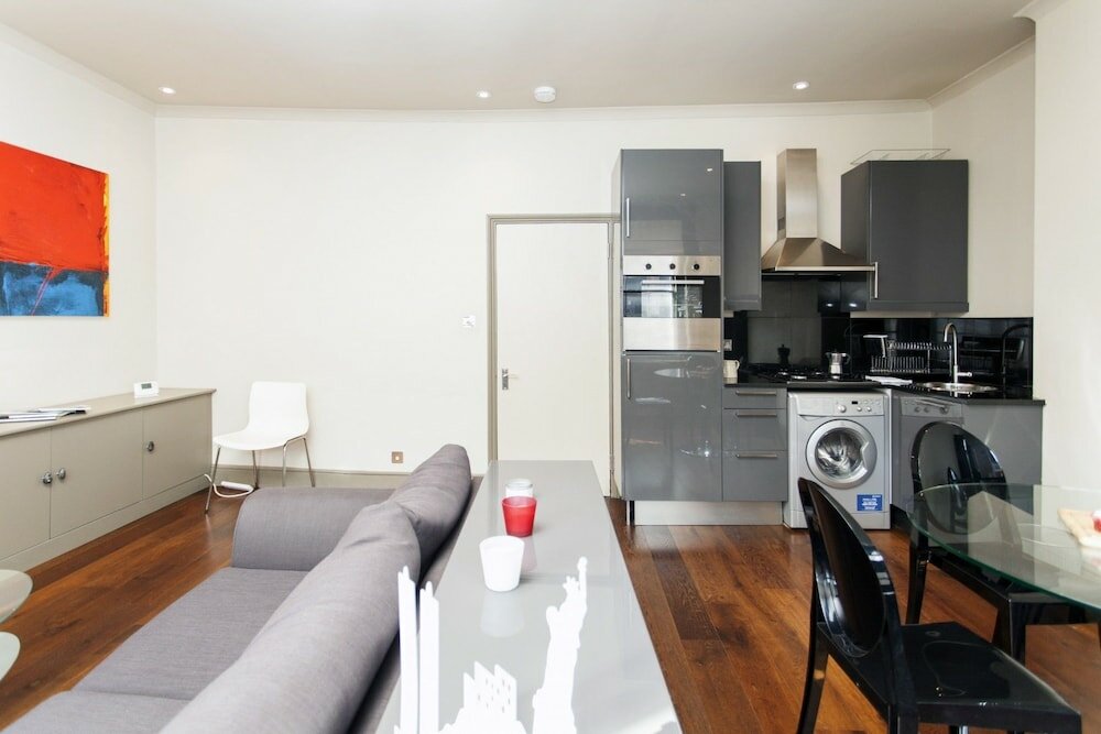 Фото Old Brompton 2 Exclusive Atmosphere