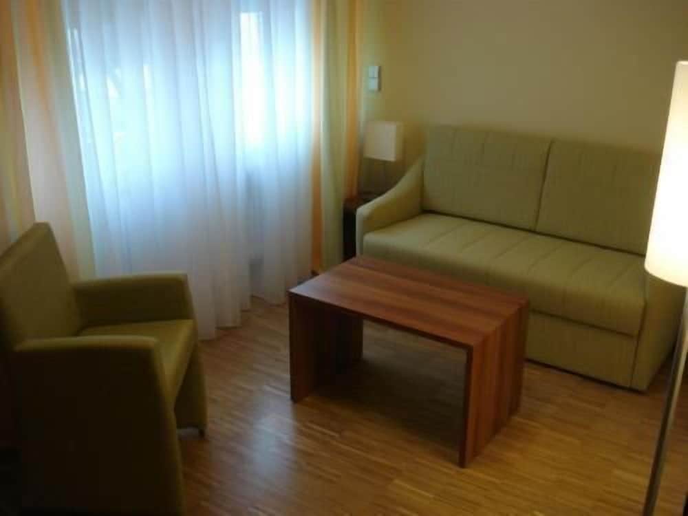 Фото Hotel Europarc