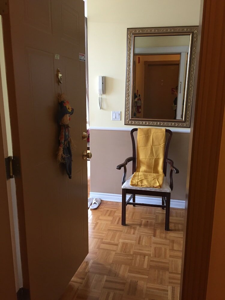 Фото Cozy water front Montreal