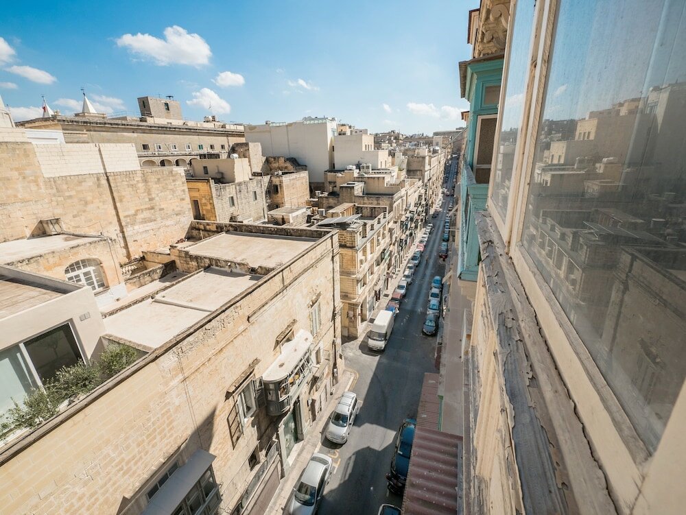 Фото Valletta Cosmopolitan Apartment