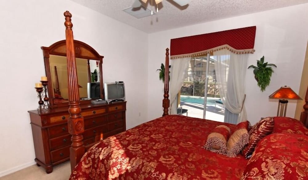 Фото Ov556 - Emerald Island - 7 Bed 4 Baths Villa