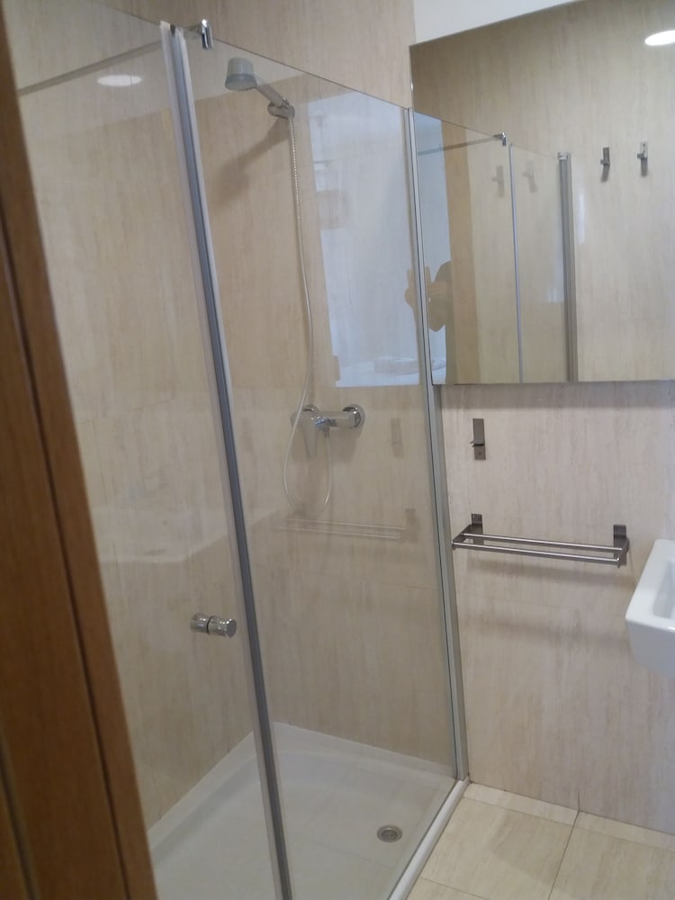 Фото Domopolitan Alcazabilla 15