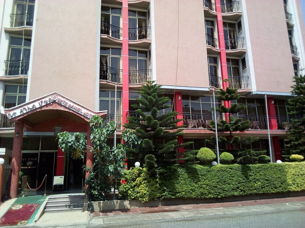 Фото отеля 3