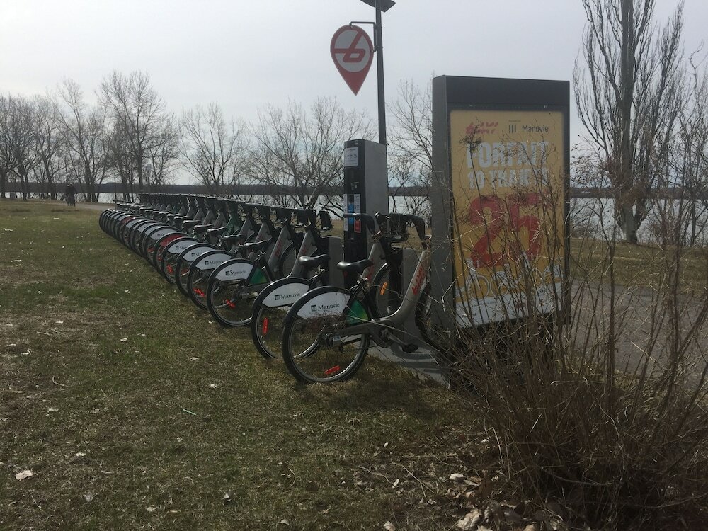 Фото Cozy water front Montreal