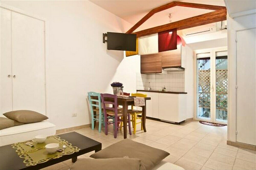 Фото Piazza Risorgimento Studio