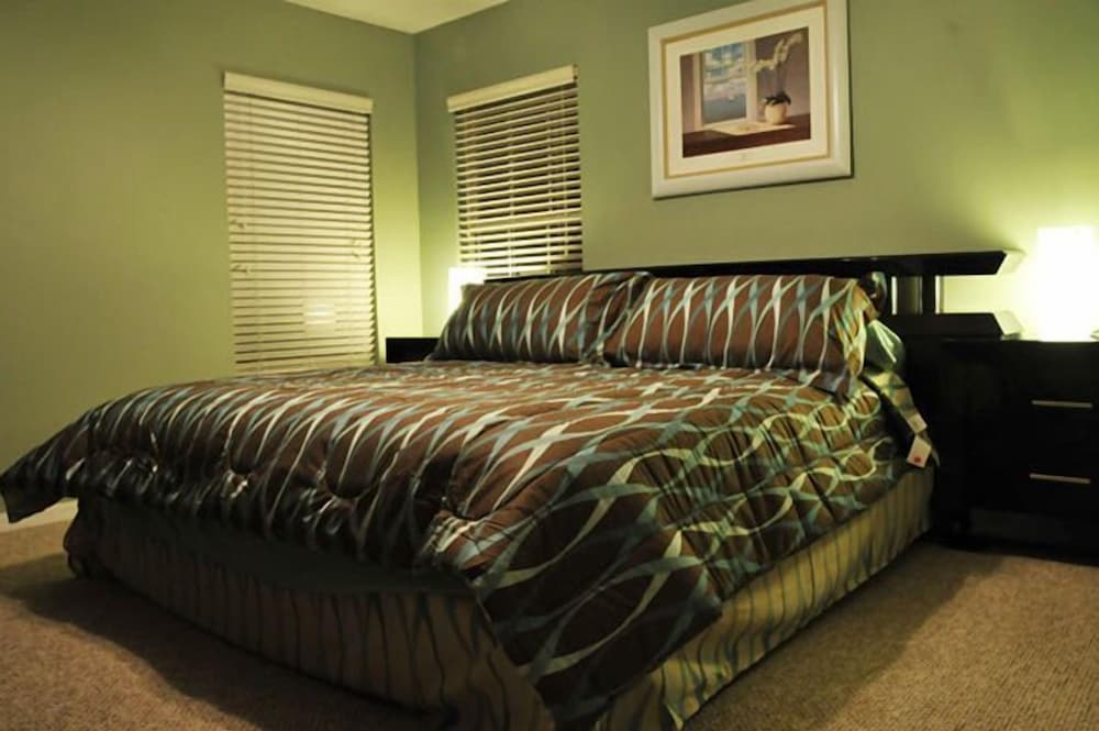 Фото Ov3990 - Emerald Island - 7 Bed 4.5 Baths Villa