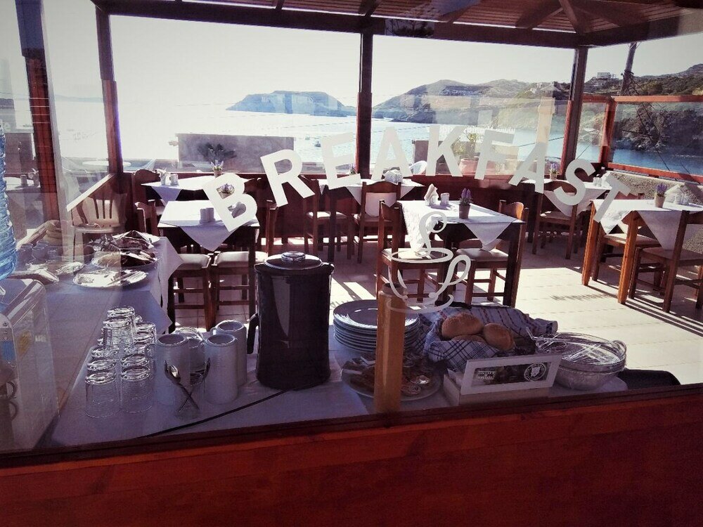 Фото Thania Seaside Smotel - Adults Only