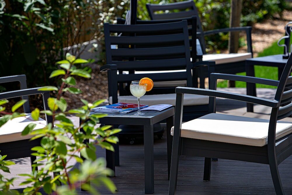 Фото Hampton by Hilton Toulouse Airport