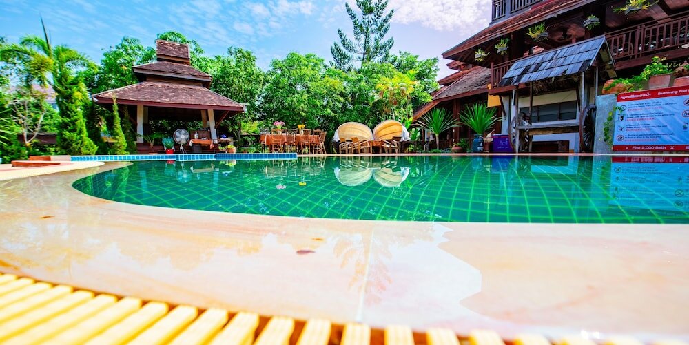 Фото Vila Villa Resort in Town