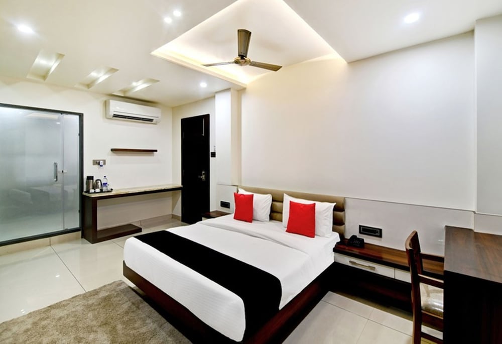 Фото Hotel Jewel Palace