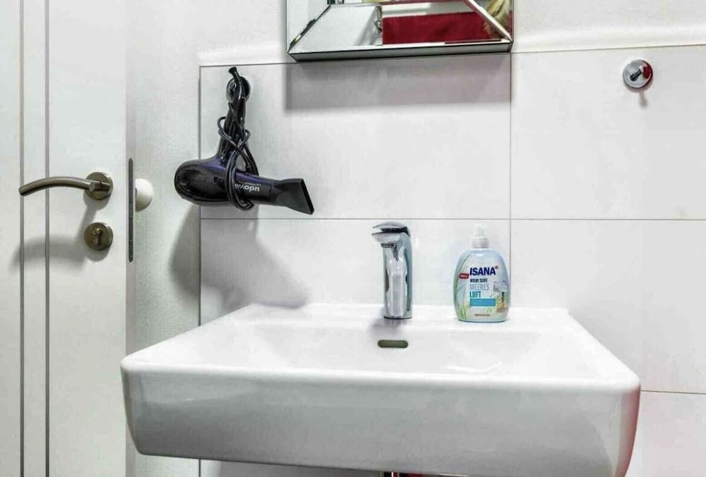 Фото High Level Apartments