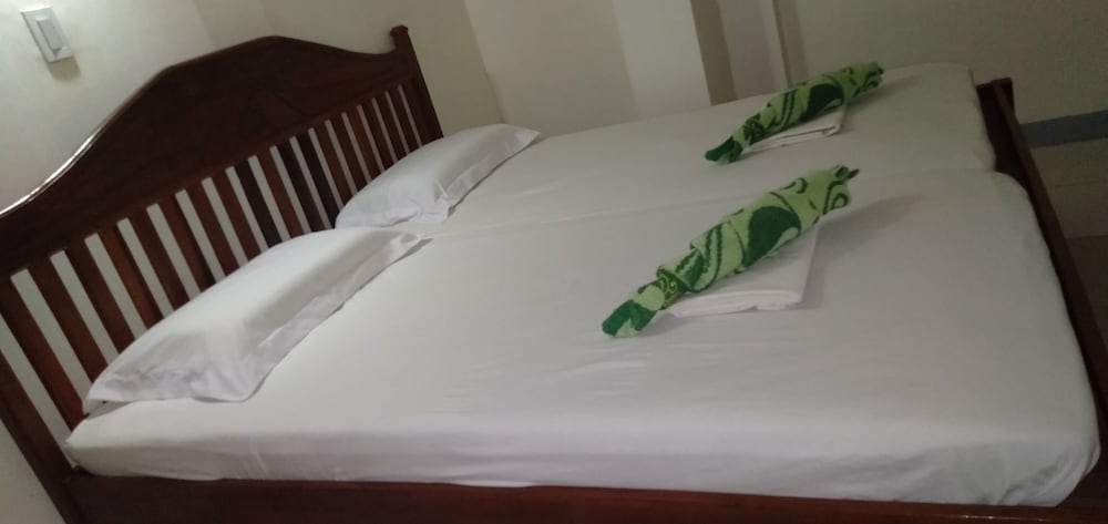 Фото Surigao Tourist Inn Annex