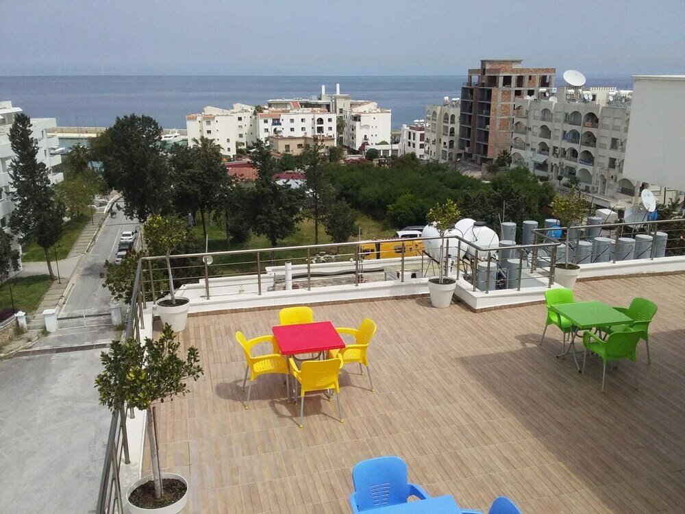 Фото Girne Ideal Rezidans