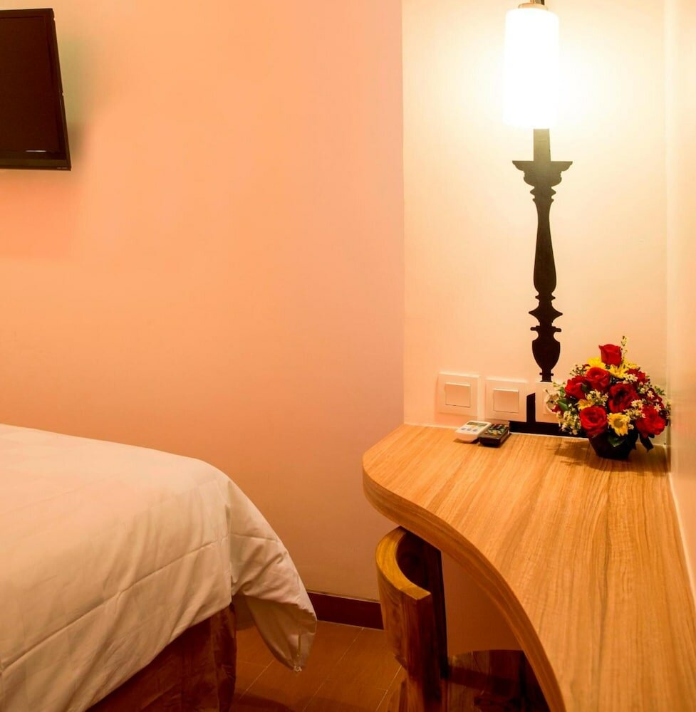 Фото DeMira Hotel