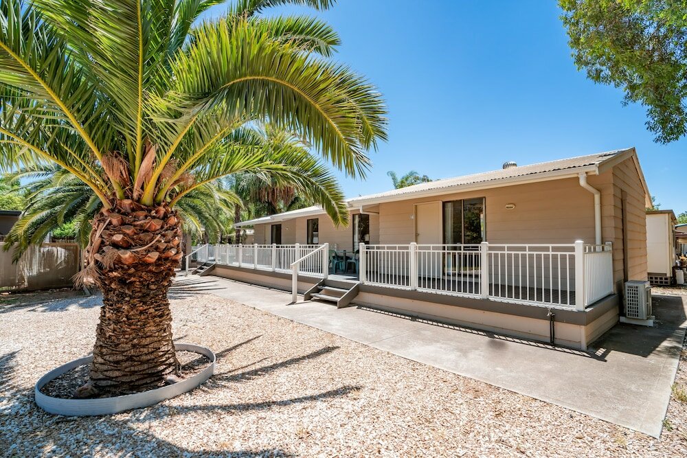 Фото Highway 1 Holiday & Lifestyle Park