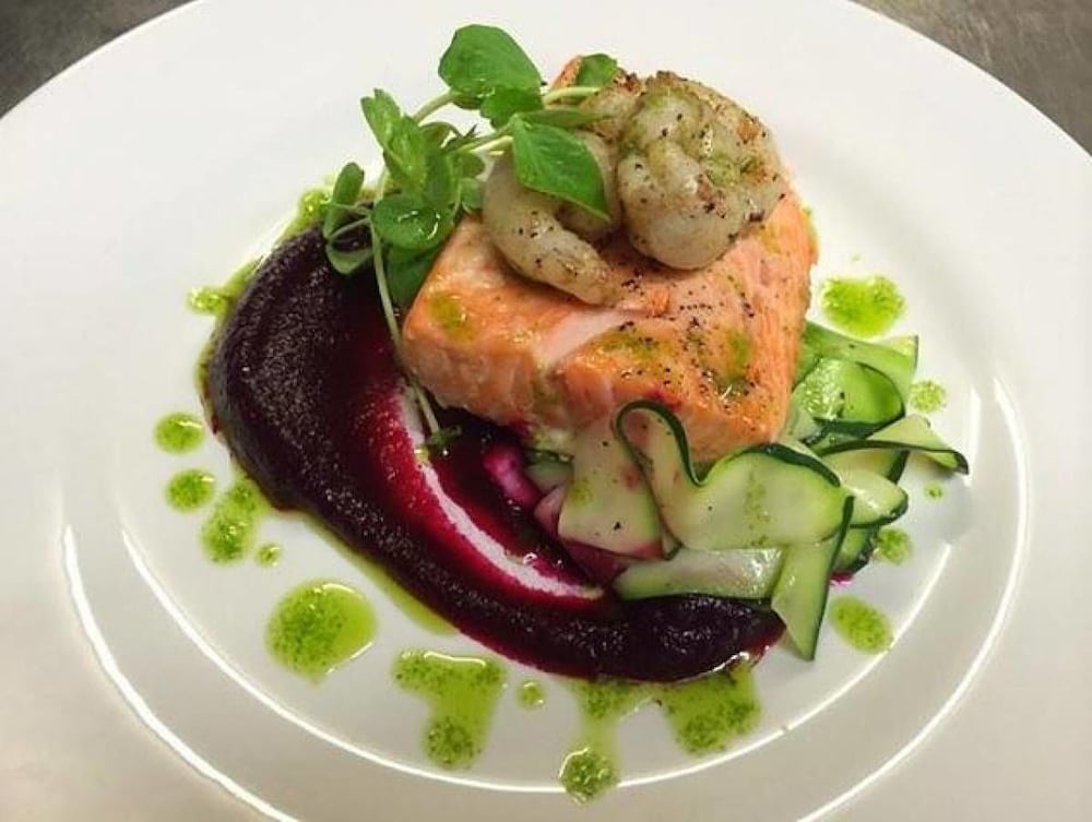 Фото Godstone Hotel