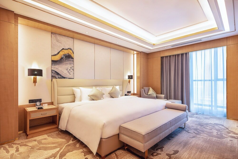 Фото Howard Johnson New District Plaza Ziyang